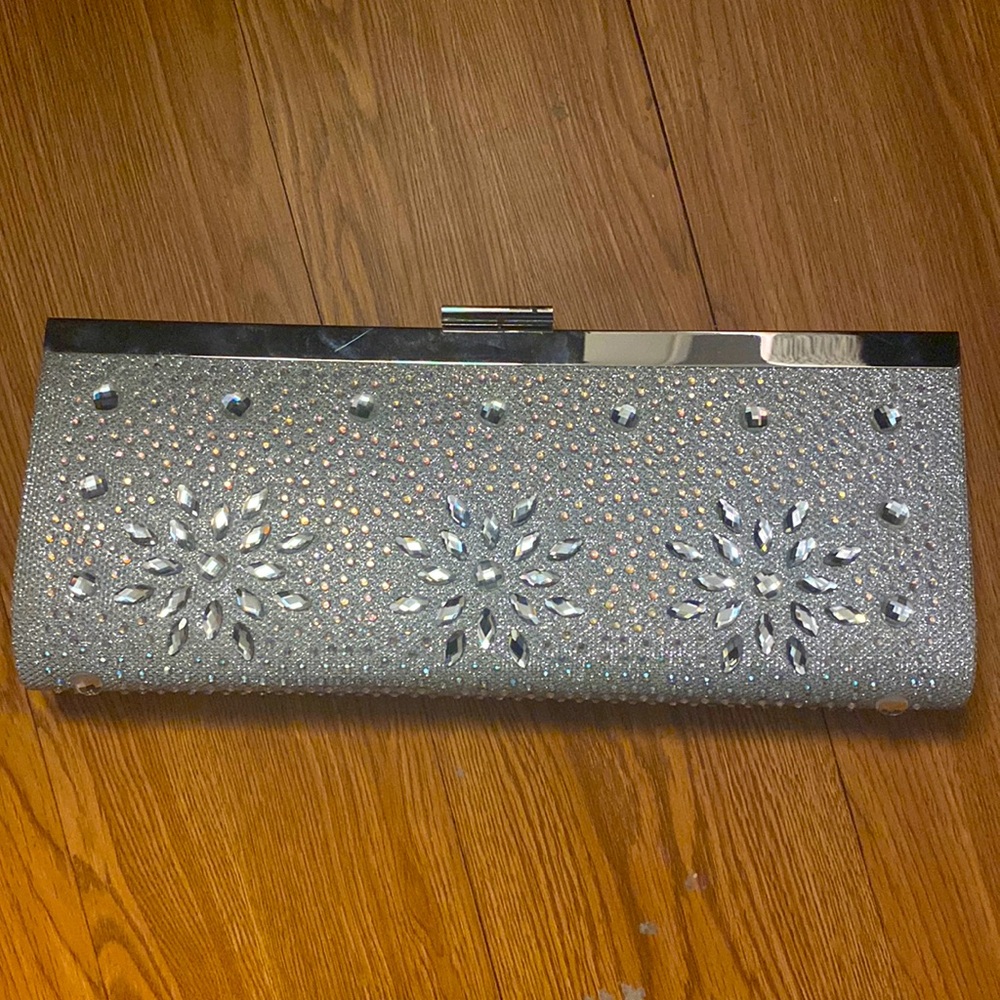 Gorgeous Grey Sparkly Party Ware, Clutch Special Occasion Bag